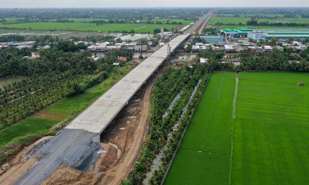 Construction to start on four key road projects in Vietnam